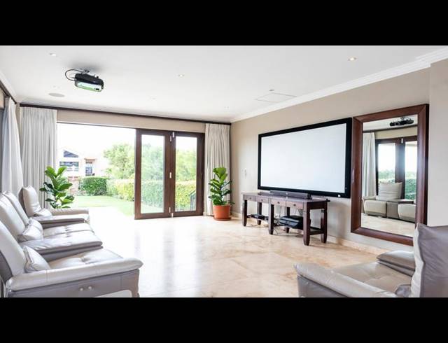 4 BEDROOM HOUSE FOR SALE IN COPPERLEAF ESTATE